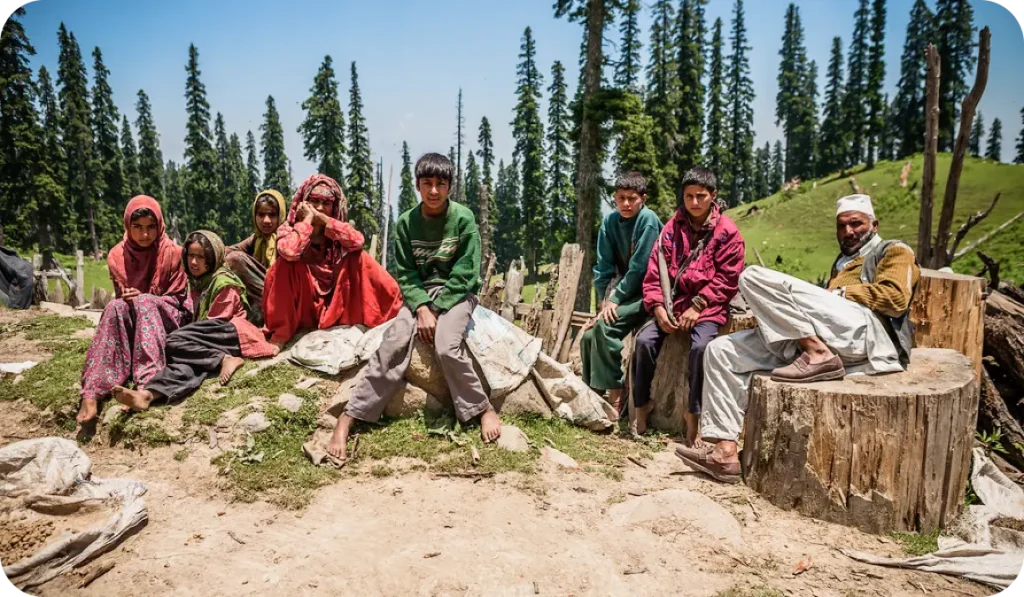 People & Culture Of Yusmarg